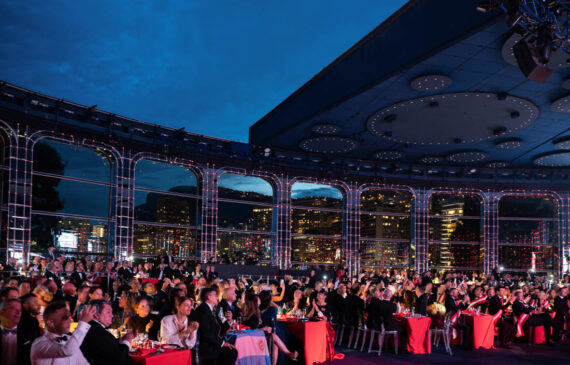 una vista de la salle des etoilles di Montecarlo