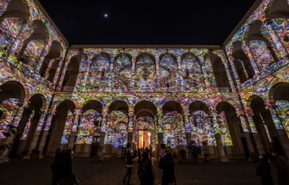 luci natale torino in piazza san carlo