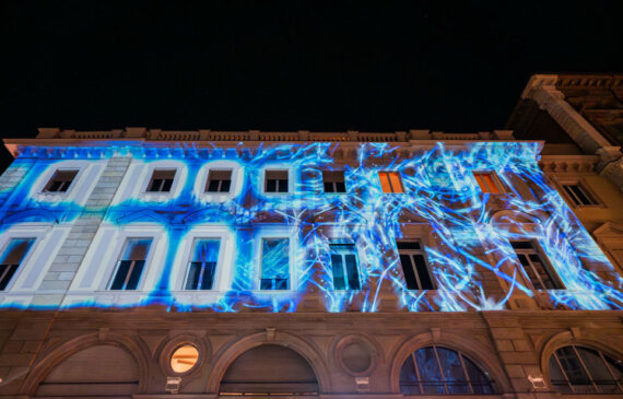 luci natale torino in piazza san carlo