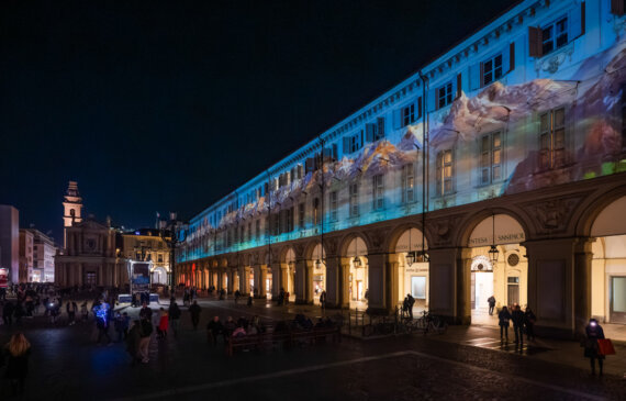 luci natale torino in piazza san carlo